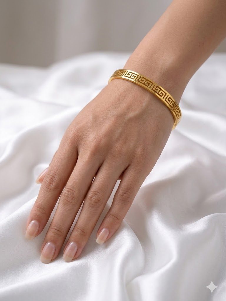Greek Key Motif Gold Bangle Barcelet