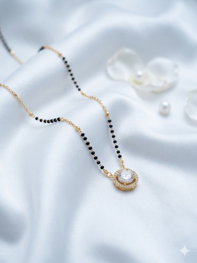 Elegant Circular Solitaire Halo Mangalsutra
